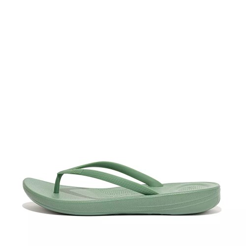 Mint Women's Fitflop IQUSHION Ergonomic Flip Flops | NZ.27OVX