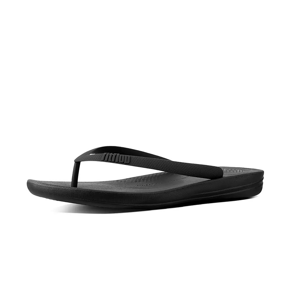 Black Men's Fitflop IQUSHION Ergonomic Flip Flops | NZ.95CPT