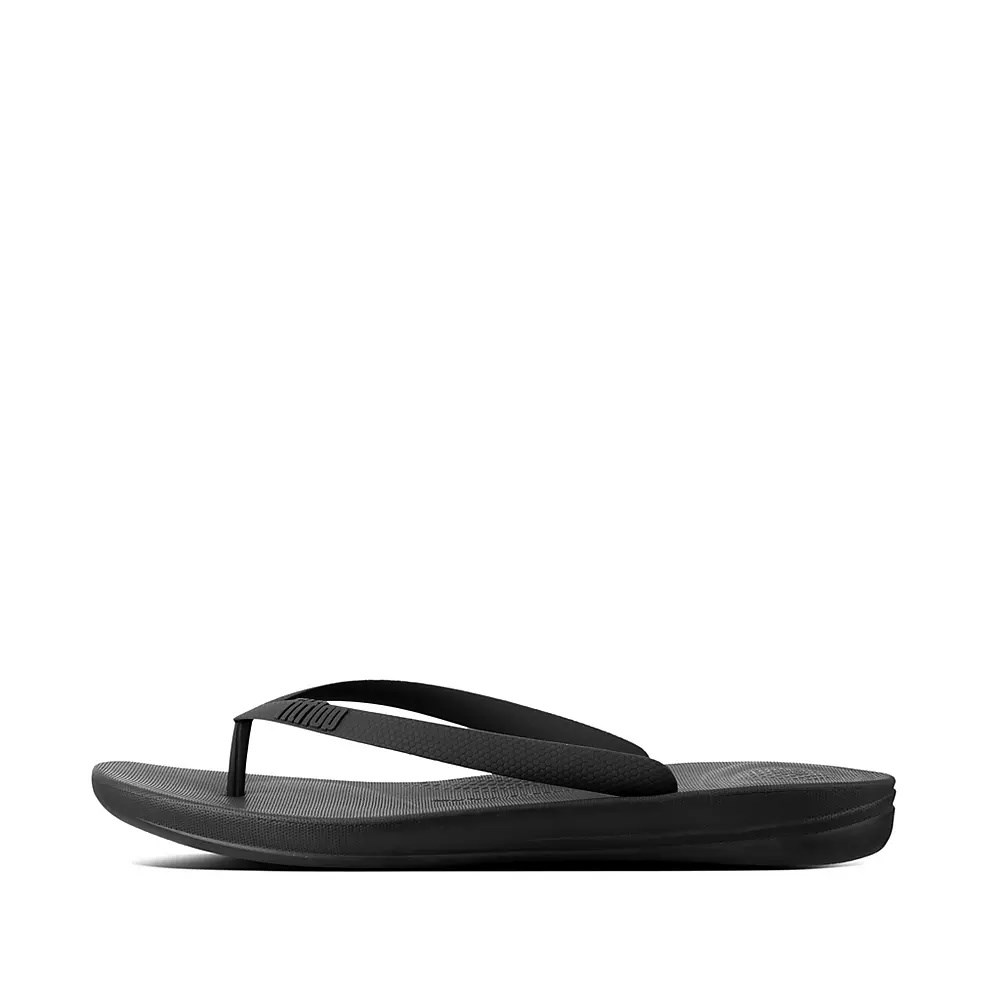 Black Men\'s Fitflop IQUSHION Ergonomic Flip Flops | NZ.95CPT