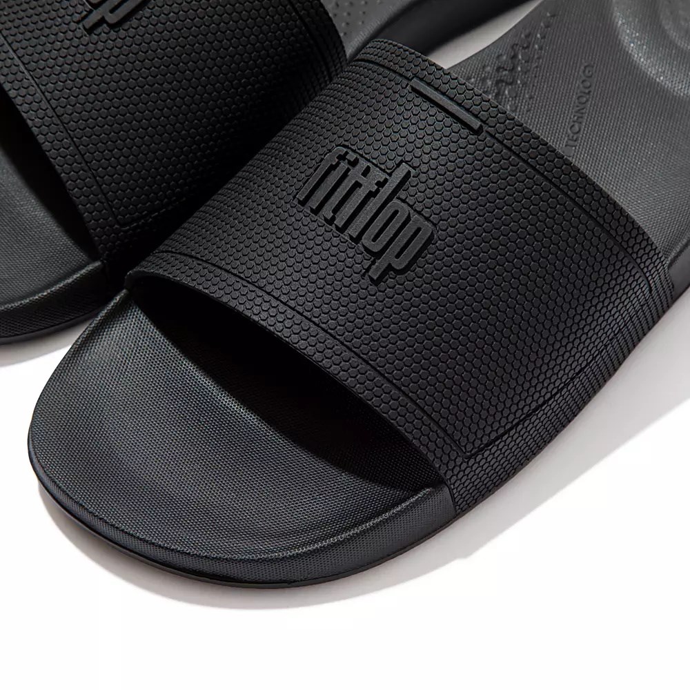 Black Men's Fitflop IQUSHION Pool Slides | NZ.34OXD