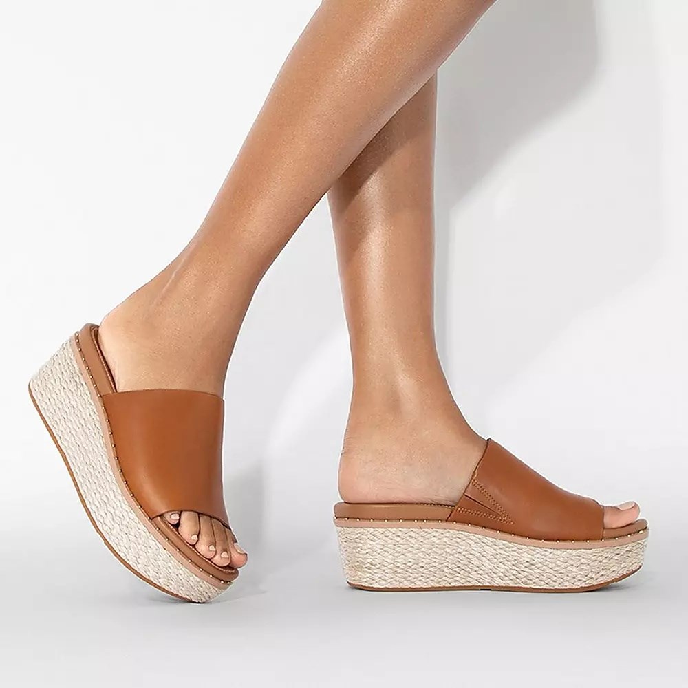 Brown Women's Fitflop ELOISE Espadrille Leather Wedge Slides | NZ.73ZCO