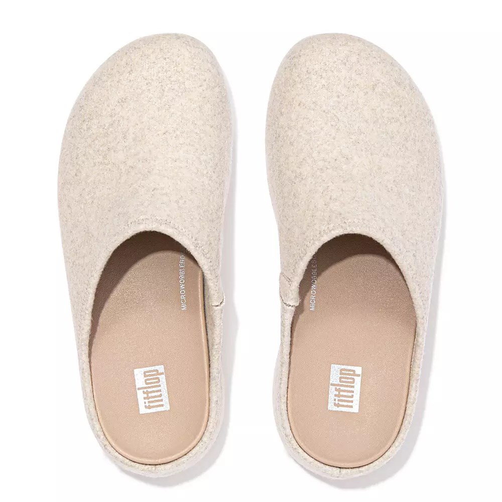 Cream Women's Fitflop SHUV Cushy Felt Clogs | NZ.71VBM