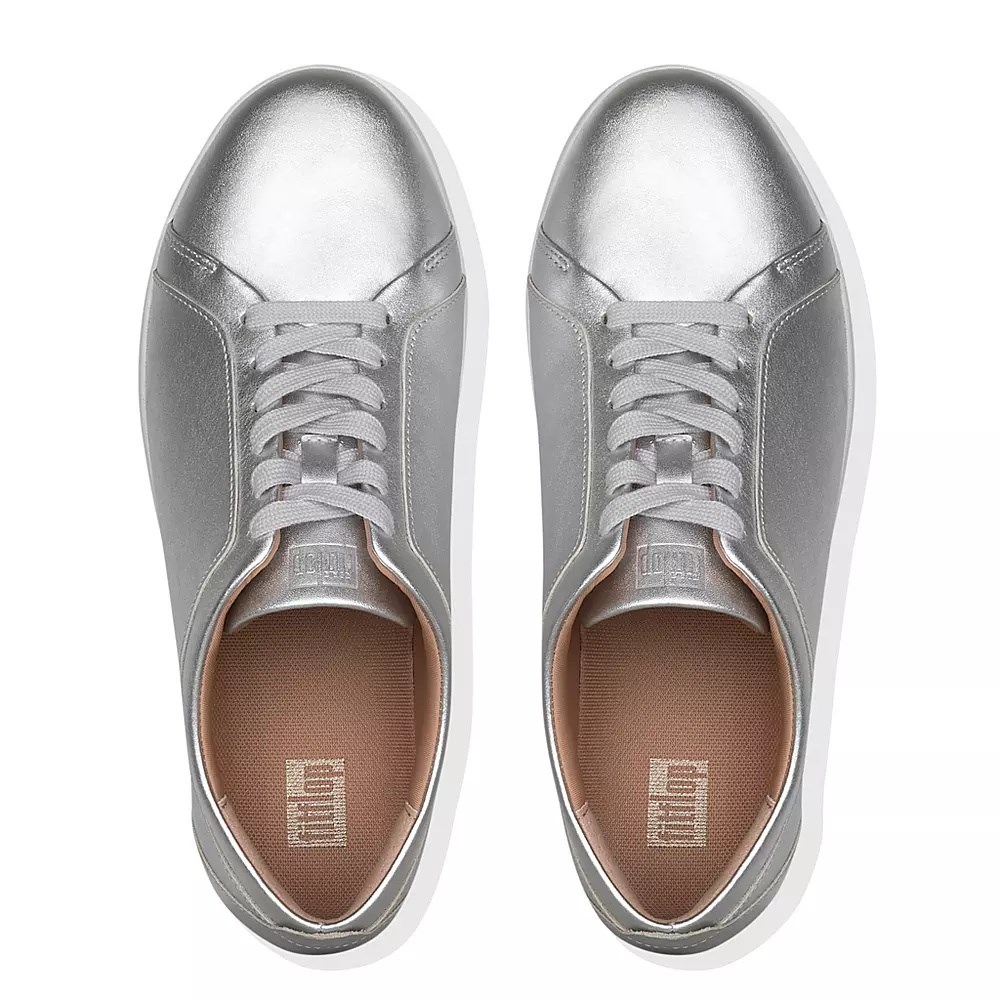 Silver Women's Fitflop RALLY Leather Sneakers | NZ.51FMA